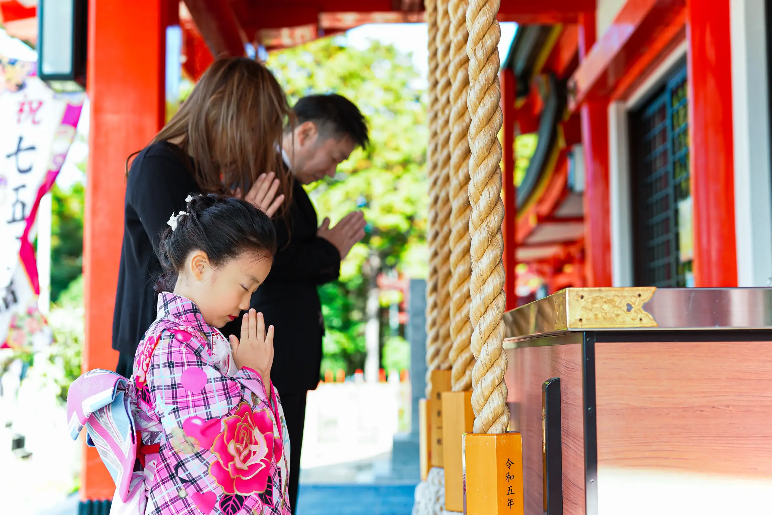 堺市多治速比売神社にて七五三の写真撮影。写真館FYS Photographyの七五三出張撮影。
