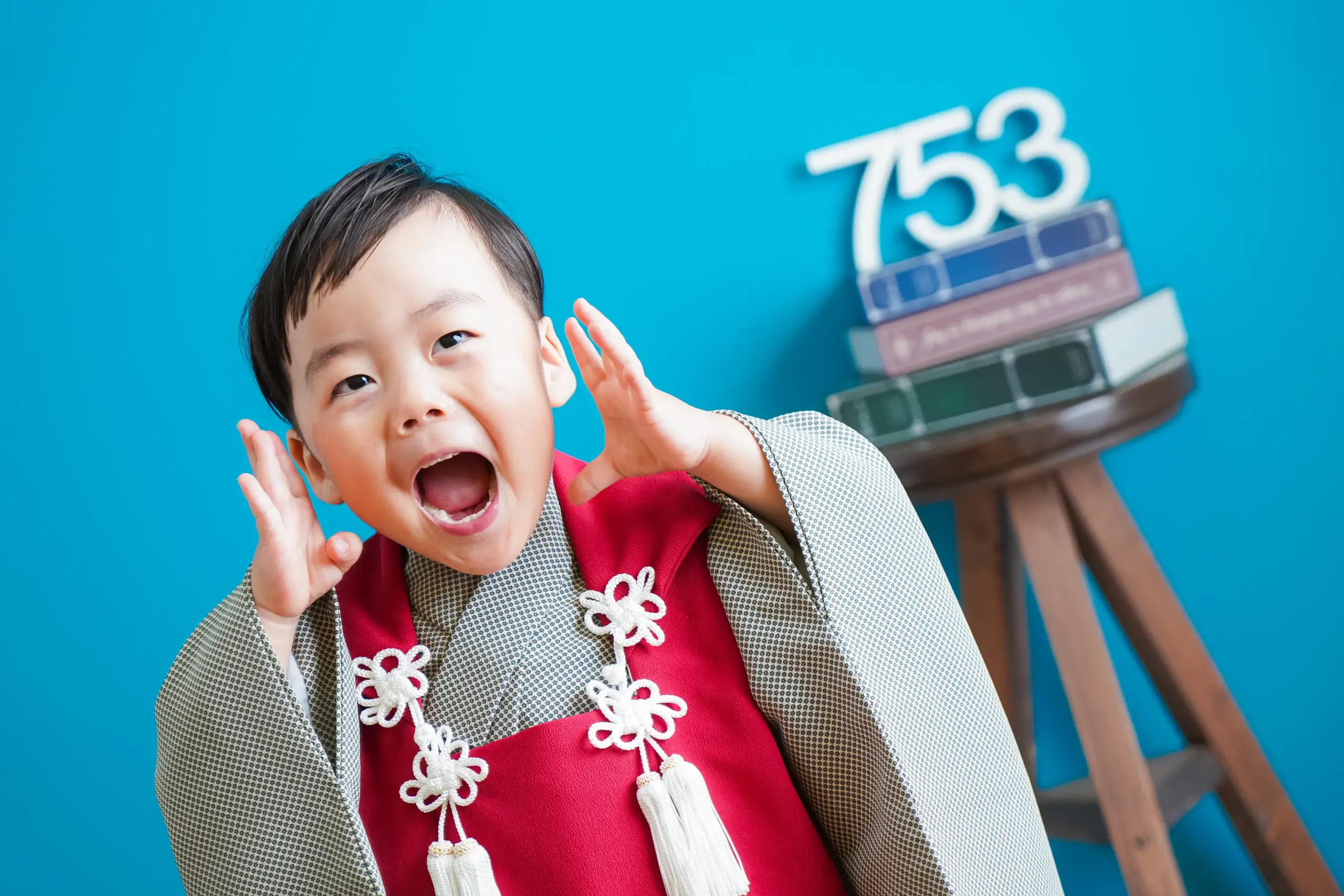 堺市にある写真館FYS Photogaphyにて七五三スタジオ撮影